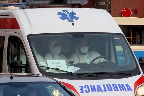 KORONA VIRUS: U Srbiji 6.978 novozaraženih, preminuo još 51 pacijent
