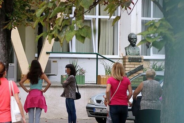 Sve više reakcija na "žurku" u novosadskoj školi, traže se kazne za odgovorne