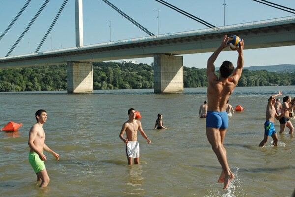 Visok vodostaj Dunava - problemi s kupačima manji