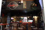 "BALKON BAR": Udobno mesto za kafu, pivo, pikado turnire i žurke