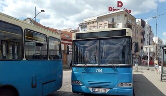 Zapalio se autobus GSP-a u Petrovaradinu