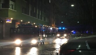 Požar u Novom Sadu: Evakuisano više od 250 ljudi, nema povređenih (FOTO)