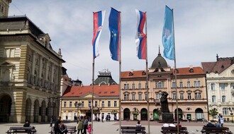Dobro jutro, Novi Sade, hoće li tvoj gradonačelnik ubuduće deliti "sede vlasi" s predsednikom?