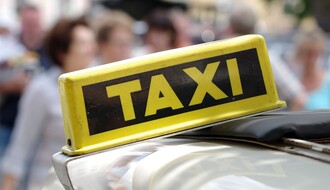 Grad Novi Sad krenuo u borbu protiv "divljih" taksista