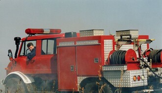 Izbio požar u praznoj hali fabrike "Novkabel"