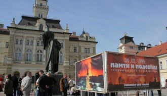 GODIŠNJICA BOMBARDOVANJA: Novosadski fotografi izlažu na Trgu slobode (FOTO)