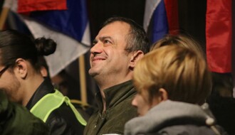 NOVA.RS: Pokret slobodnih građana izlazi na izbore