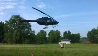 "CIKLONIZACIJA": Dunavski komarci uništeni iz helikoptera
