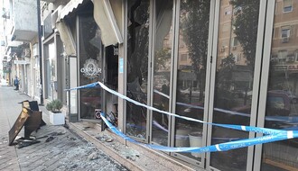 Dvojac iz okoline Beograda uhapšen zbog izazivanja požara u kafiću u Cara Dušana i paljenje automobila na Limanu