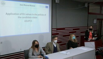 Konferencija za medije povodom novog Žan Mone modula održana na Univerzitetu Privredna akademija u NS (FOTO)