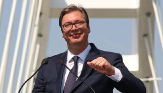 Vučić postaje premijer?