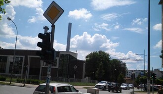 PODBARA: Obustavlja se saobraćaj i na rakrsnici Kosovske i Marka Miljanova
