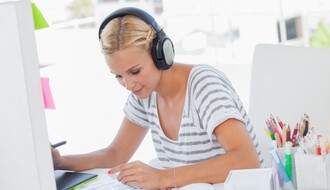 Znate li da je korisno slušanje muzike u radno vreme?