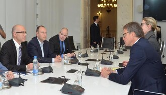 Ambasador Nemačke i Vučević razgovarali o proširenju saradnje