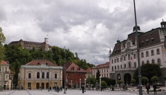 Za ulazak u Sloveniju više ne važi PCR test urađen u Srbiji