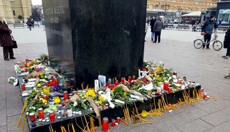 Dan žalosti u Novom Sadu povodom smrti Đorđa Balaševića