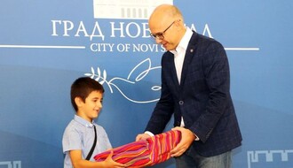 Gradonačelnik podržao inicijativu dečaka koji je poželeo Bejblejd arenu (FOTO)