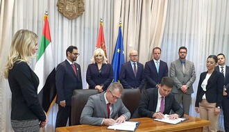 Potpisan ugovor o privatizaciji Luke Novi Sad