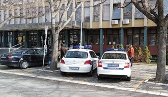 Počelo suđenje osumnjičenima za navođenje na prostituciju u novosadskom klubu