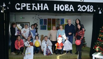 Počasna građanka Novog Sada poslala pomoć za Dom u Veterniku (FOTO)