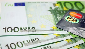 Rok za prijavu za pomoć od 100 evra ističe u ponoć, isplata najkasnije u ponedeljak