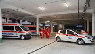 FOTO: Grad pomogao Hitnu pomoć sa četiri nova vozila
