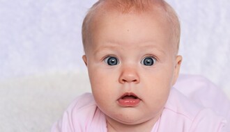 MATIČNA KNJIGA ROĐENIH: U Novom Sadu upisana 121 beba