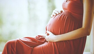 Novosadske trudnice rezultate analiza čekaju i po sedam nedelja