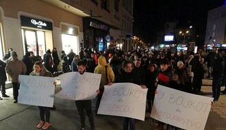 U bojkot za Novi Sad: Bez podele na našu i "našu našu" decu (FOTO i VIDEO)