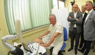 Dva novosadska doma zdravlja dobila nove ultrazvučne aparate (FOTO)