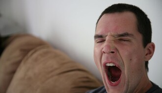 Konačno znamo zašto je zevanje zarazno