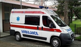 Novi Sad: Trojica muškaraca povređena u dve saobraćajne nezgode