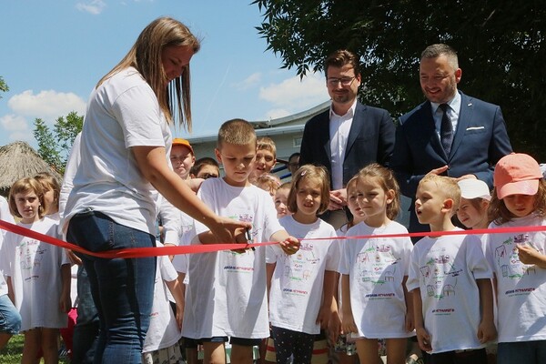 U Novom Sadu otvoreno prvo kombinovano igralište u Srbiji