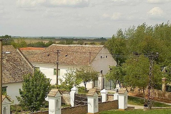 Od februara novi konkurs za subvencionisanu kupovinu seoskih kuća za mlade Od februara novi konkurs za subvencionisanu kupovinu seoskih kuća za mlade